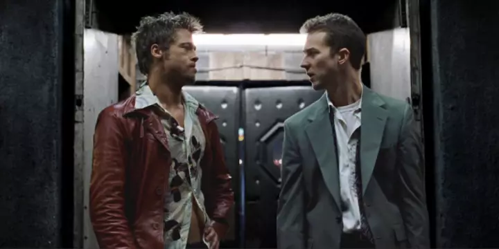 Screenshot di Fight Club, metafora del confronto tra Paolo e il suo alter ego il Magnifico